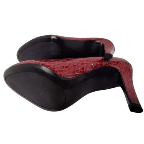 Woman's Liz Claiborne Flex Red Faux Crocodile Pumps Size 8.5 Medium - Picture 9 of 11